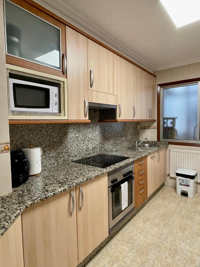 Carrerahouses Norte Con Garaje Vigo Eksteriør billede