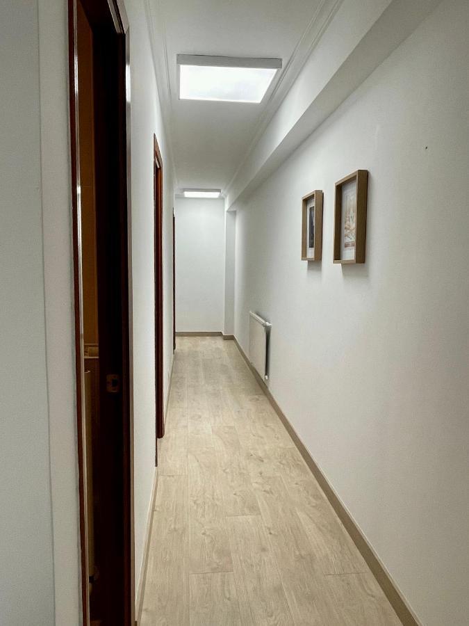 Carrerahouses Norte Con Garaje Vigo Eksteriør billede