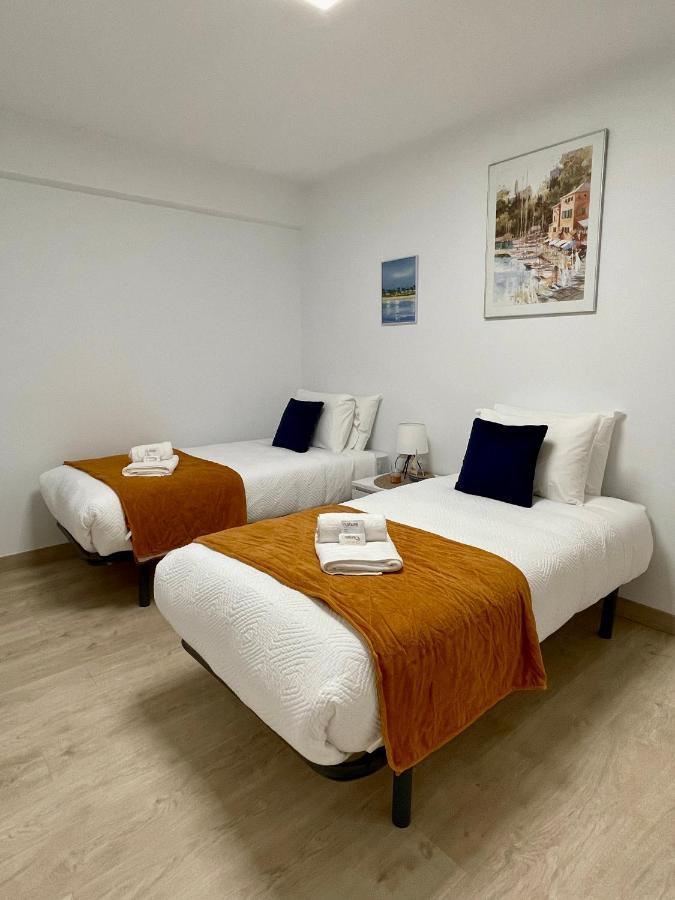 Carrerahouses Norte Con Garaje Vigo Eksteriør billede